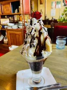 んコーヒーショップ