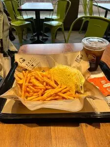 タコベル アクアシティお台場店（TACO BELL）