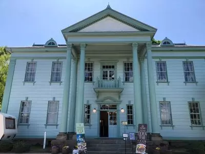 Jolly Jellyfish 元町公園店（ジョリー ジェリーフィッシュ）