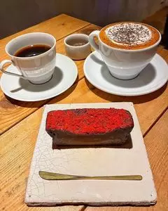 リバース（REVERSE）