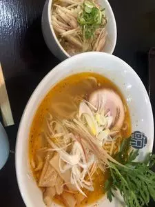 拉麺屋 一匹の鯨