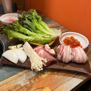 本場韓国料理 ぎわ 天神橋店