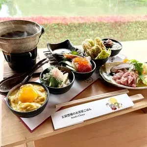 五穀豊穣のお茶屋ごはん五木茶屋 伏見稲荷店（【旧店名】カフェ イナリ）