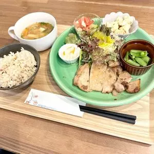 オモヤキッチン