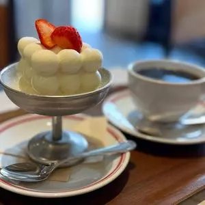 Rond sucre cafe（ロン シュクレ カフェ/Rond sucré cafe）