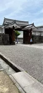 東御門
