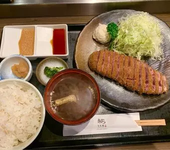 牛かつもと村 西新宿店
