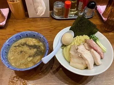 百日紅（さるすべり）