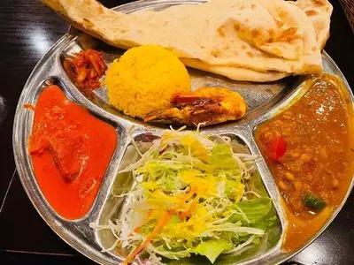 アジアンダイニング ルンビニ（アジアンダイニング LUMBINI）