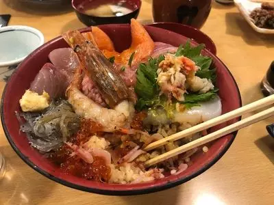 魚河岸 丸天 みなと店（魚河岸 マルテン）