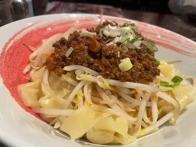 香港市場 チャイナドール 新宿オークタワー店（CHINA DOLL）