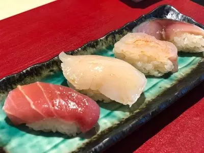 鮨長