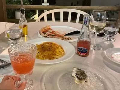TRATTORIA PIZZERIA 207 葉山本店（トラットリア ピッツェリア ニーマルナナ）