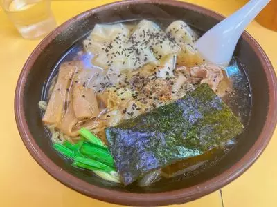 手もみラーメン 十八番（てもみらーめん じゅうはちばん）