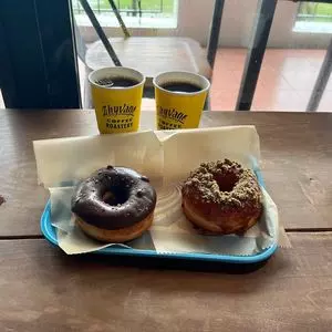 ジバゴ コーヒー ワークス オキナワ（ZHYVAGO COFFEE WORKS OKINAWA）