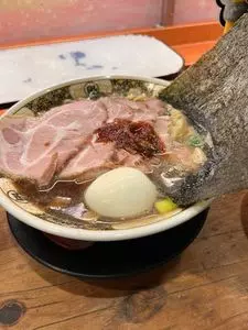 ラーメン凪 大宮東口店（らーめんなぎ ）
