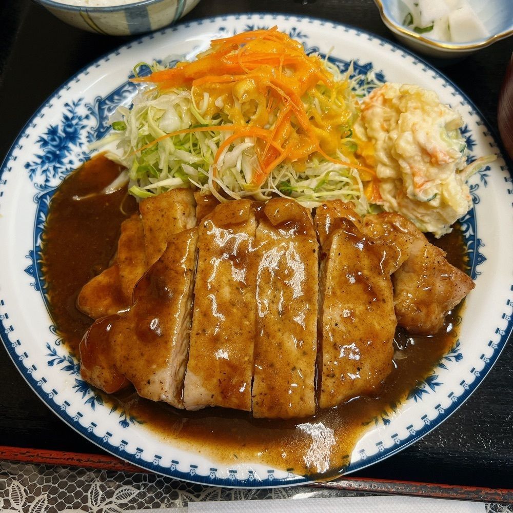 ヤジメシ　ボリューム満点東京グルメさんが投稿した寿々秀に関する口コミの画像