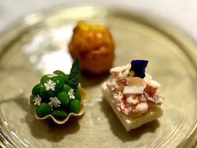フレンチ串揚げ・炭焼き BEIGNET ASHIYA（ベニエ アシヤ）