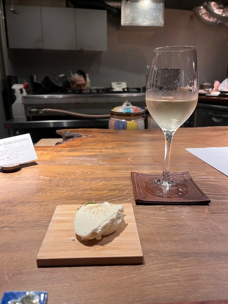 食べ太郎🍽️ 東京･横浜グルメ📍さんが投稿したEBISU 燻製 APARTMENT CAVEに関する口コミの画像