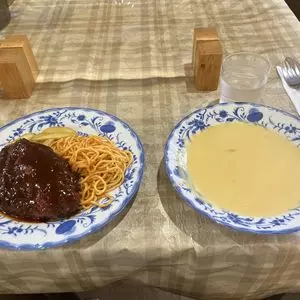 レストラン香港