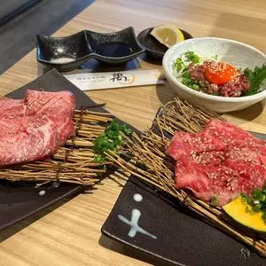 肉ホルモン処 萬