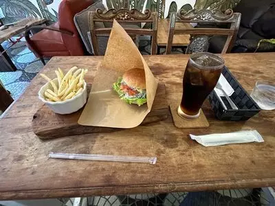 江の島 155 cafe（イチゴゴ カフェ）