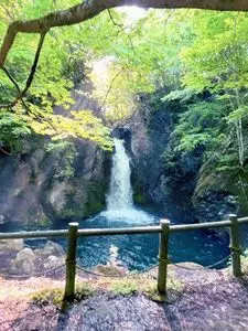 光明の滝 2枚目