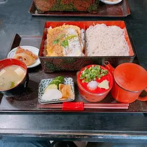 館山港