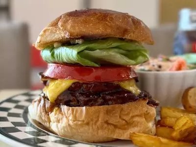 e-Burgers（イーバーガーズ）