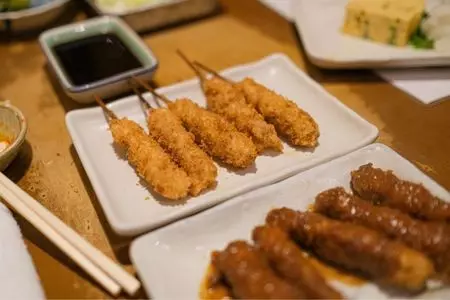串かつラブリー