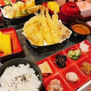 錦平野