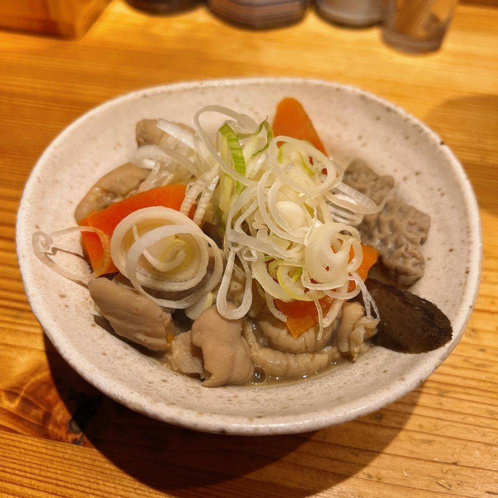 ヤジメシ　ボリューム満点東京グルメさんが投稿した大衆酒場 鳥の素揚げ ほしの 本店に関する口コミの画像
