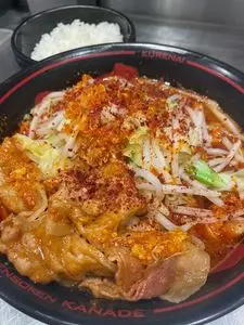 麺創研 紅（くれない）