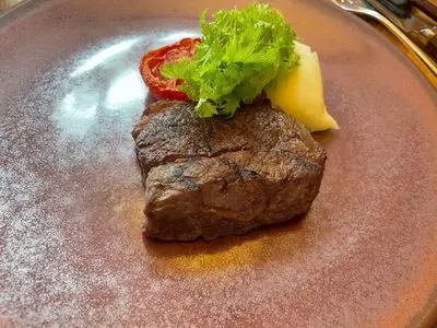 アンダーズ タヴァン