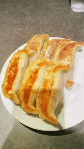 神田餃子屋 本店（カンダギョウザヤ）