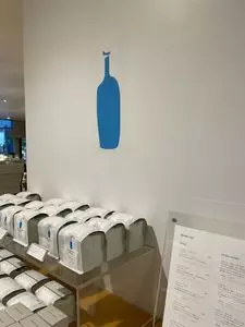 ブルーボトルコーヒー 新宿カフェ