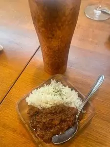 樽ワイン酒場 呑牛呑気（ドンギュウノキ）