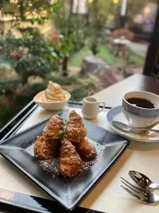珈乃香 川西本店（カノカ）