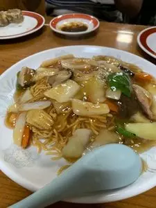 東来春（トンライシュン）