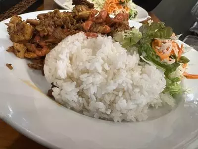 アジアンダイニング ザ ミールス（The Meals）