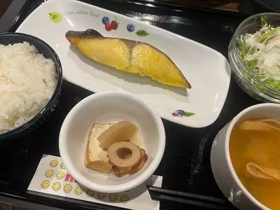 西新宿 にこり