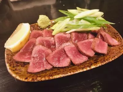 魚屋 ロキ食堂 三宮出張所（ロキショクドウ）