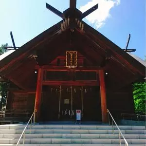 鎮守富良野神社