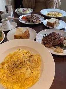 トラットリア ヴィヴァーチェ 恵比寿