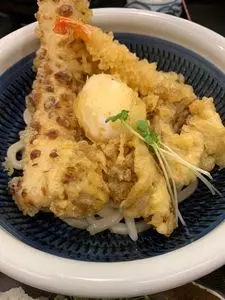 うどん 兎麦 阪急三番街店（umugi）