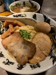 麺屋武蔵 鷹虎（めんやむさし たかとら）