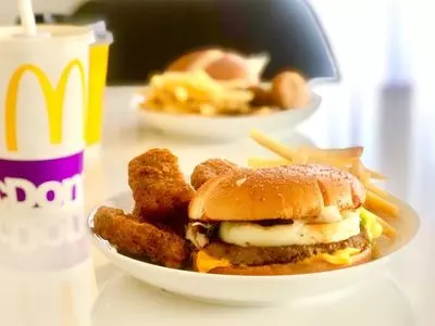 マクドナルド イオン東雲店（McDonald's）