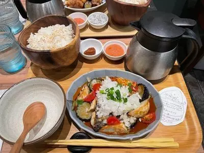 こめらく たっぷり野菜とお茶漬けと。 渋谷ヒカリエ店