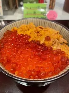 ぺりーのいくら丼（ぺりーのいくらどん）