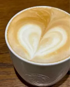 スターバックスコーヒー 盛岡フェザン店（STARBUCKS COFFEE）